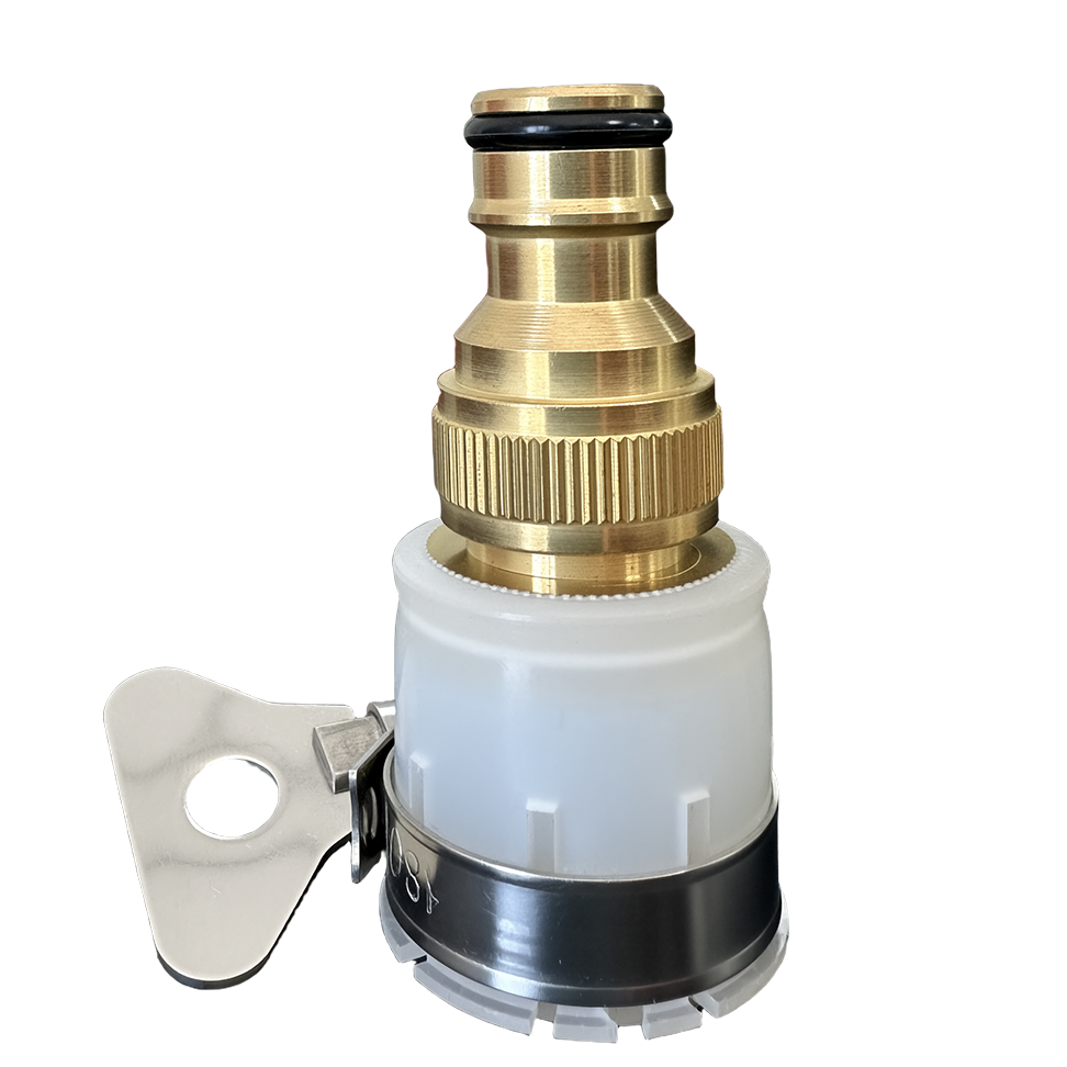 2913  Universal tap adaptor